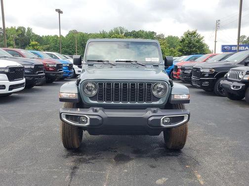 2025 Jeep Gladiator Sport