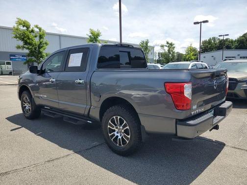 Gun Metallic 2020 Nissan Titan SV