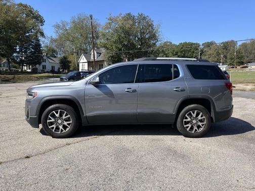 2020 GMC Acadia SLE