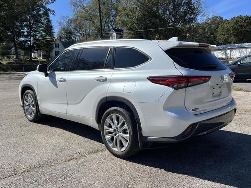 2023 Toyota Highlander Limited