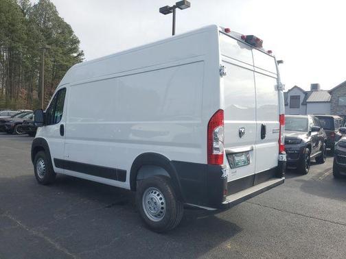 2026 RAM ProMaster 1500 Base