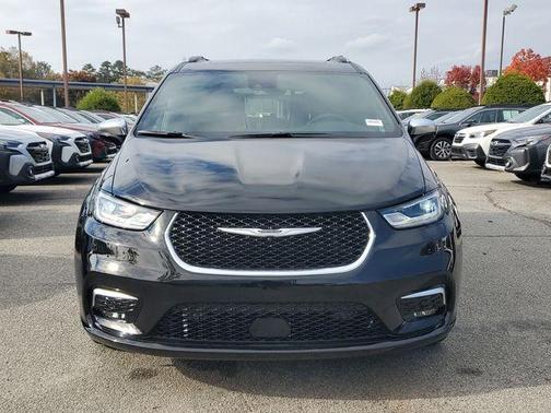 2026 Chrysler Pacifica Pinnacle