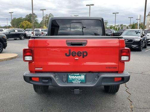 2020 Jeep Gladiator Sport