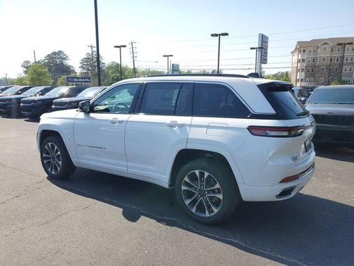 2025 Jeep Grand Cherokee Overland