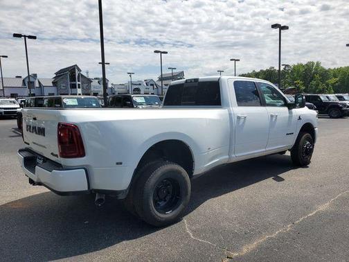 2025 RAM 3500 Laramie
