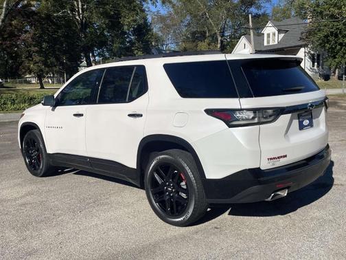 2021 Chevrolet Traverse Premier