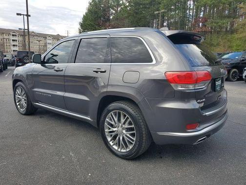 2018 Jeep Grand Cherokee Summit