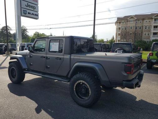 2020 Jeep Gladiator Sport