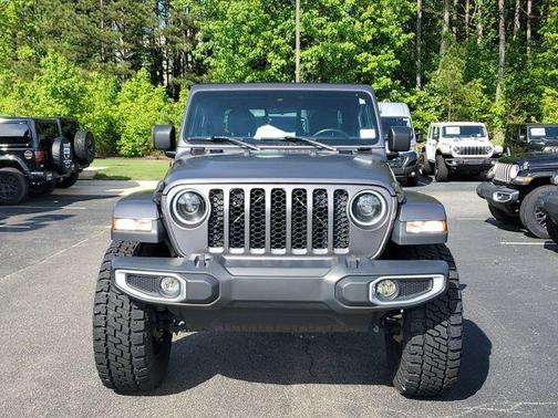 2020 Jeep Gladiator Sport