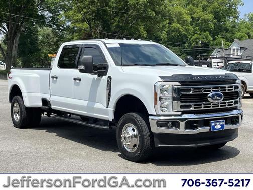 Oxford White 2024 Ford F-350 XLT