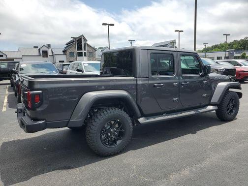 2025 Jeep Gladiator Sport