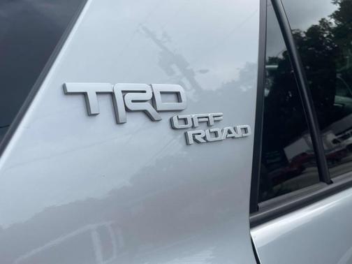 2024 Toyota 4Runner TRD Off Road