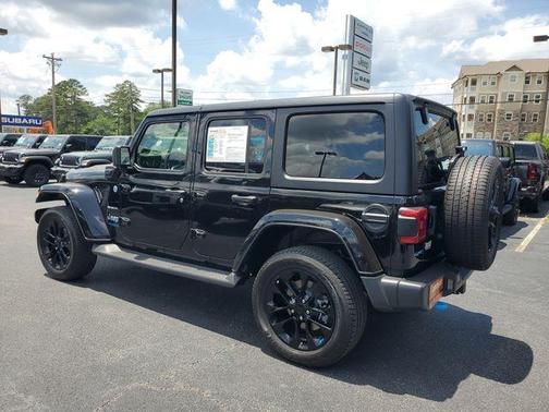 2022 Jeep Wrangler Unlimited 4xe Sahara