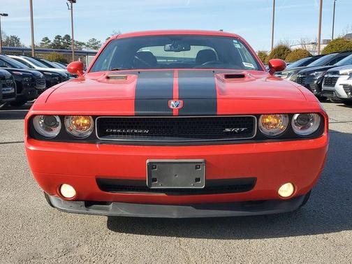 2009 Dodge Challenger SRT8