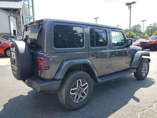 2025 Jeep Wrangler Sahara