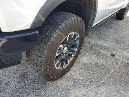 Summit White 2023 Chevrolet Silverado 1500 ZR2