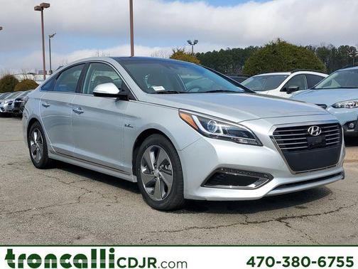 2017 Hyundai SONATA Hybrid Limited