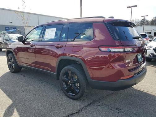2023 Jeep Grand Cherokee L Laredo