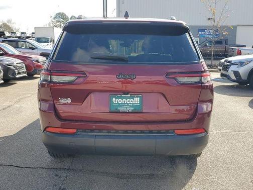 2023 Jeep Grand Cherokee L Laredo