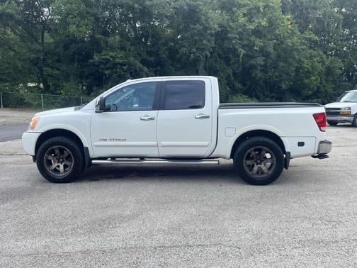 2015 Nissan Titan SL