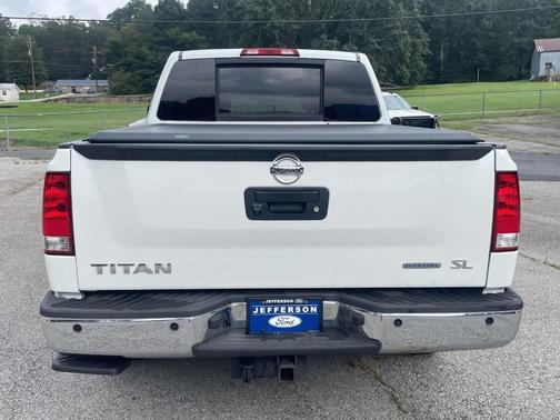2015 Nissan Titan SL