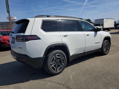 2026 Jeep Cherokee LAREDO/LIMITED