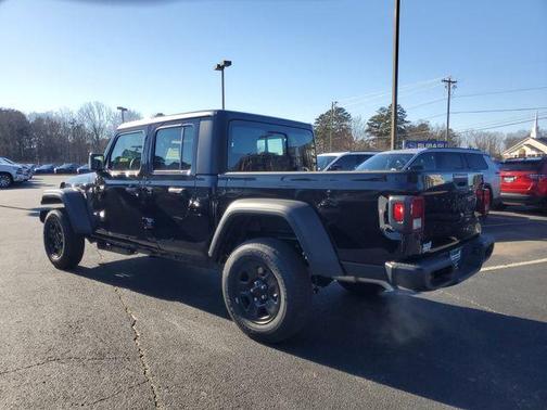 2026 Jeep Gladiator Sport