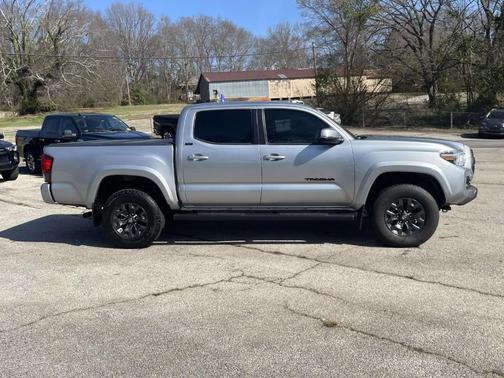 2023 Toyota Tacoma SR5