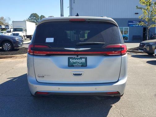 2026 Chrysler Pacifica Pinnacle
