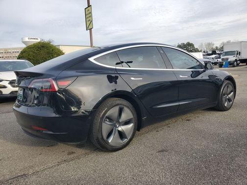 2019 Tesla Model 3 Mid Range