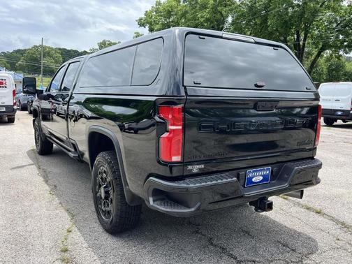 Black 2024 Chevrolet Silverado 3500 High Country