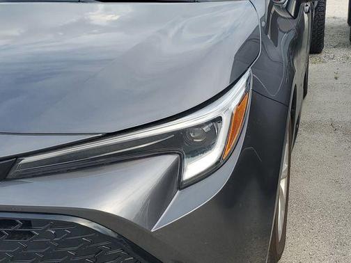Magnetic Gray Metallic 2025 Toyota Corolla Hatchback SE