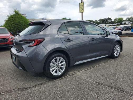 Magnetic Gray Metallic 2025 Toyota Corolla Hatchback SE