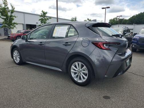 Magnetic Gray Metallic 2025 Toyota Corolla Hatchback SE