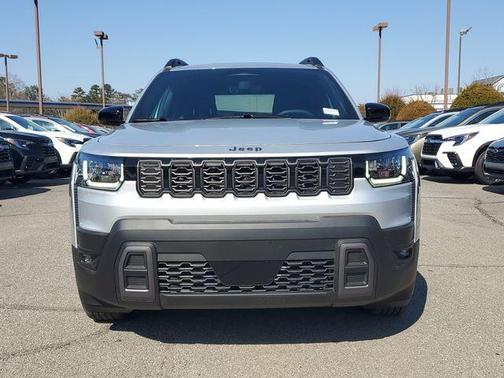 2026 Jeep Cherokee LAREDO/LIMITED