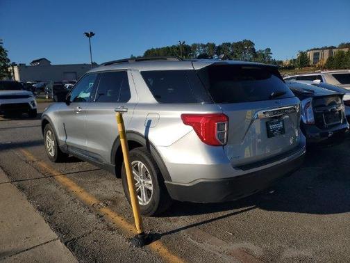 Silver Metallic 2024 Ford Explorer XLT