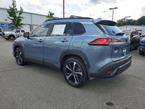 CELESTITE 2024 Toyota Corolla Cross Hybrid XSE