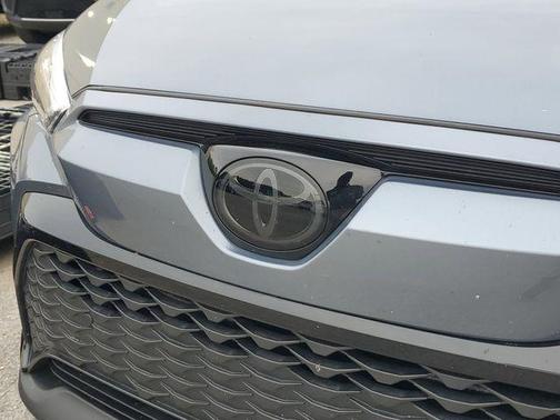 CELESTITE 2024 Toyota Corolla Cross Hybrid XSE