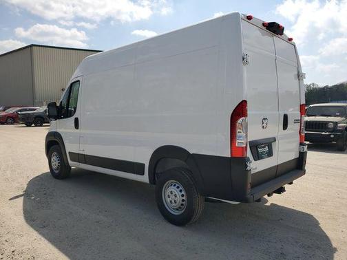 Bright White Clearcoat 2026 RAM ProMaster 1500 Base