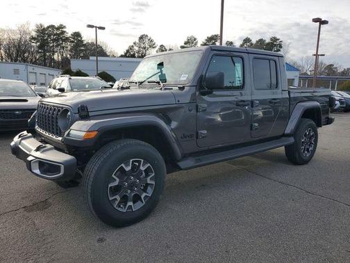 2026 Jeep Gladiator Sport