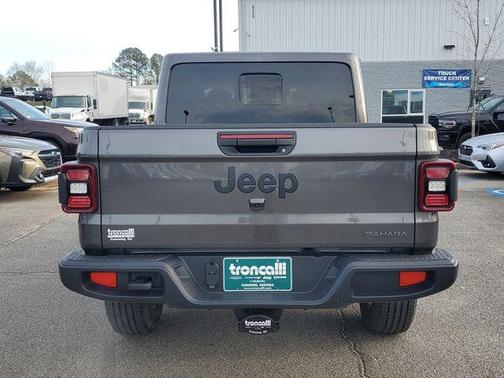 2026 Jeep Gladiator Sport