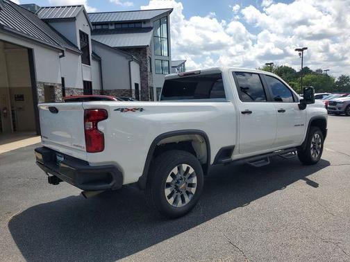 2023 Chevrolet Silverado 2500 Custom