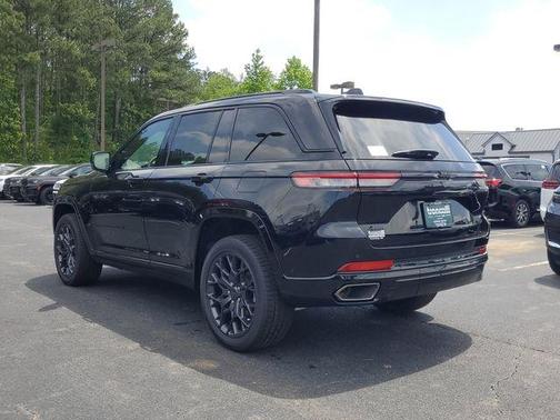 2025 Jeep Grand Cherokee Summit