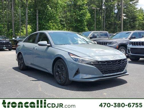 2023 Hyundai ELANTRA SEL