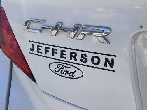 2020 Toyota C-HR XLE