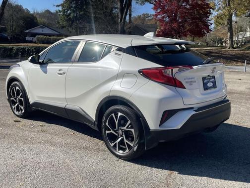2020 Toyota C-HR XLE
