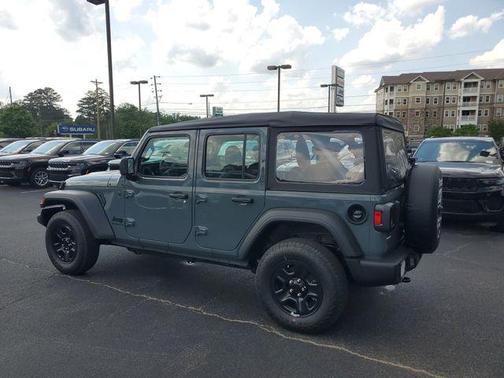 2025 Jeep Wrangler Sport