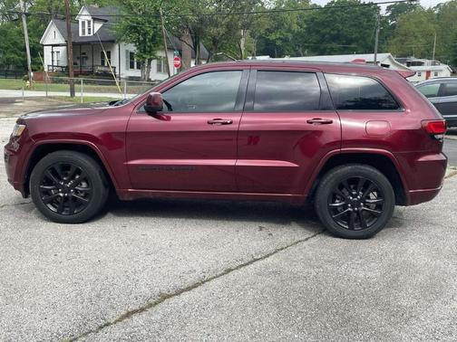 2019 Jeep Grand Cherokee Altitude