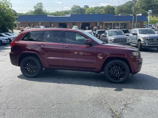 2019 Jeep Grand Cherokee Altitude