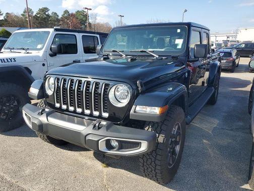 2022 Jeep Gladiator Overland